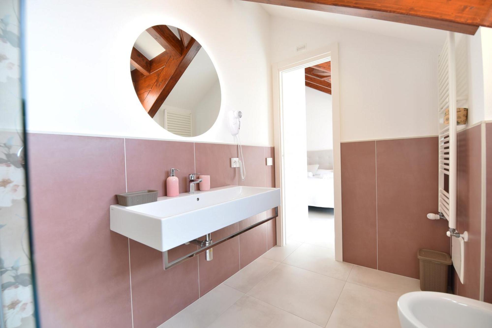 לינה וארוחת בוקר אג'רולה Casa Milly מראה חיצוני תמונה